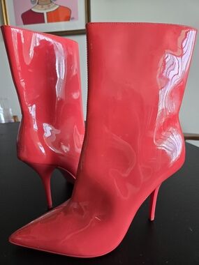 ​Calvin Klein Mada 2 Patent Neon Pink Red Stiletto Ankle Boots - Sz 9